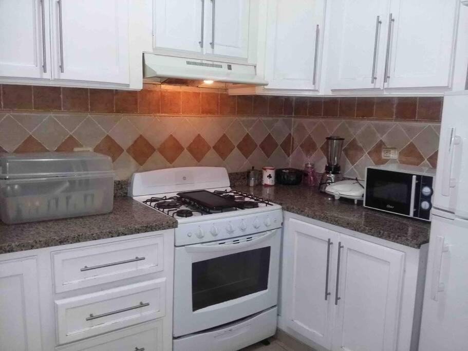 Habitacion Cerca Del Mar Y Zona Colonial Santo Domingo Ngoại thất bức ảnh